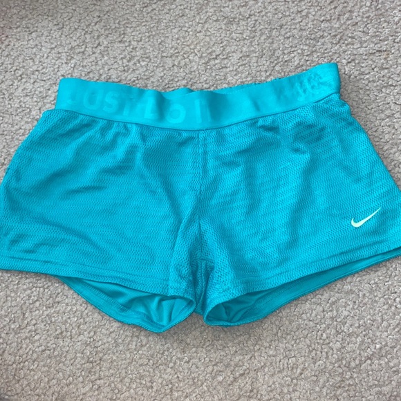 Nike DRI-FIT athletic shorts - Picture 1 of 3